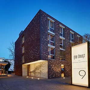 Hotel The Deutz, A Tribute Portfolio ****